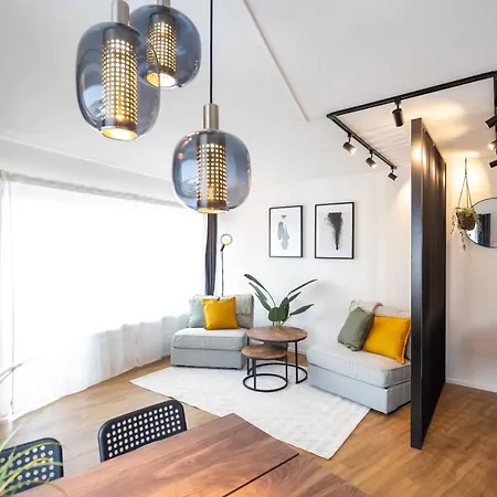 New - - - Universitaetsklinikum Διαμέρισμα *