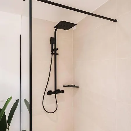 Διαμέρισμα New - - - Universitaetsklinikum Aψβούργη